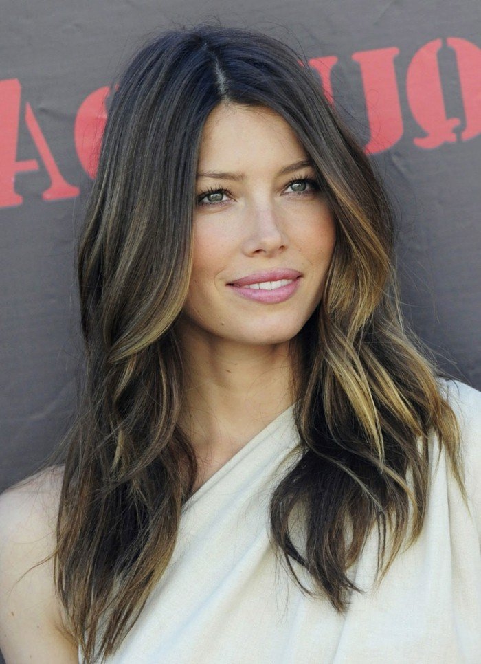 moderne-balayage-cheveux-chatain-moderne-jessica
