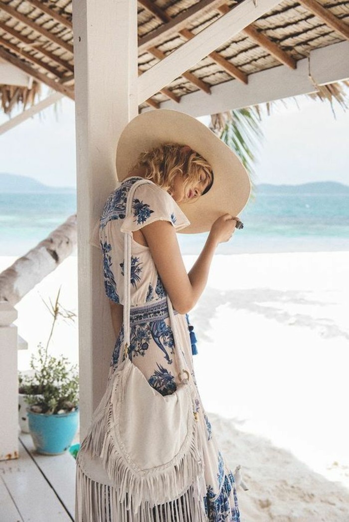 sac-en-osier-accessoire-de-plage-personnalisé-belle-boheme-chic-tenue