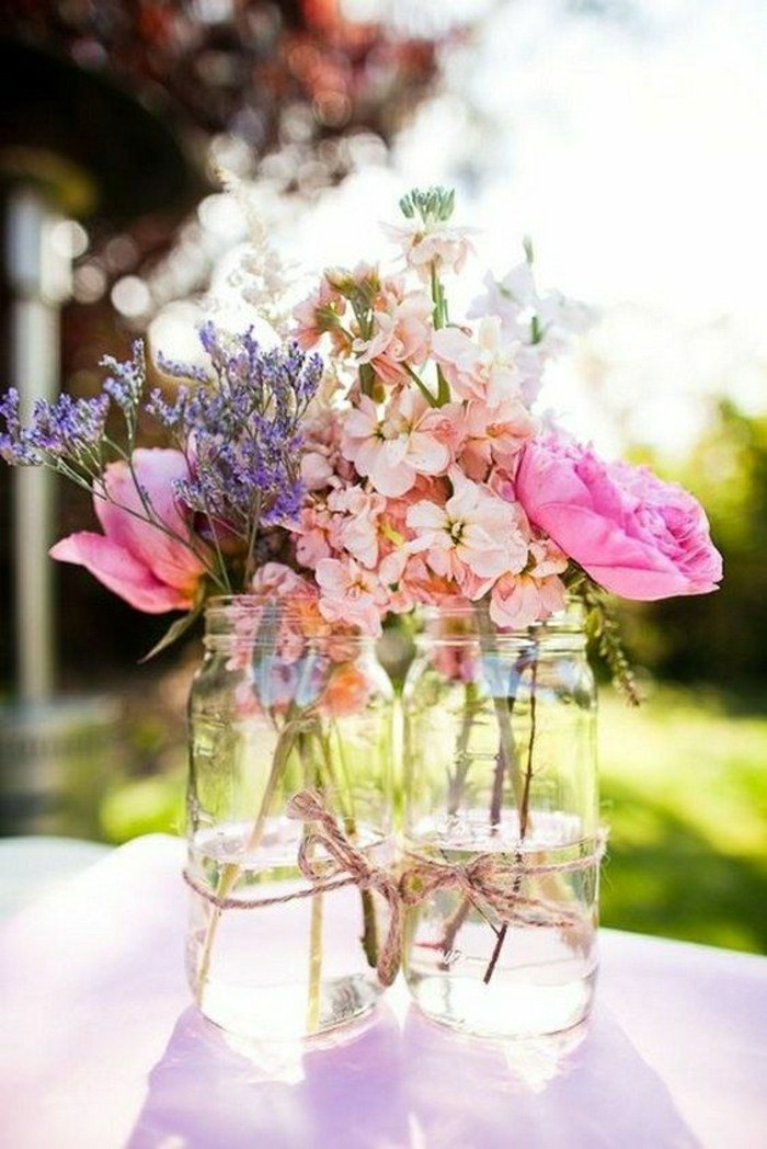 1-deco-de-table-mariage-avec-fleurs-bouquet-de-fleurs-colorés