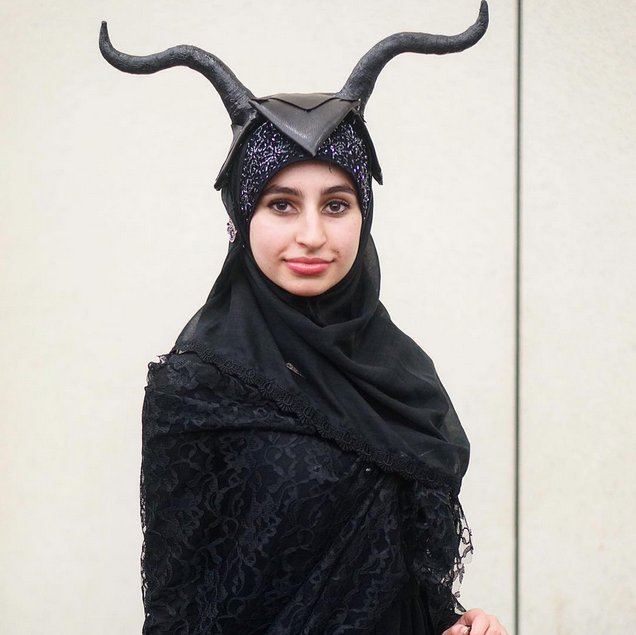 Hijab style Halloween - Look 3 : Maléfique Disney, Magnifique Déguisement Chic et Mystérieux