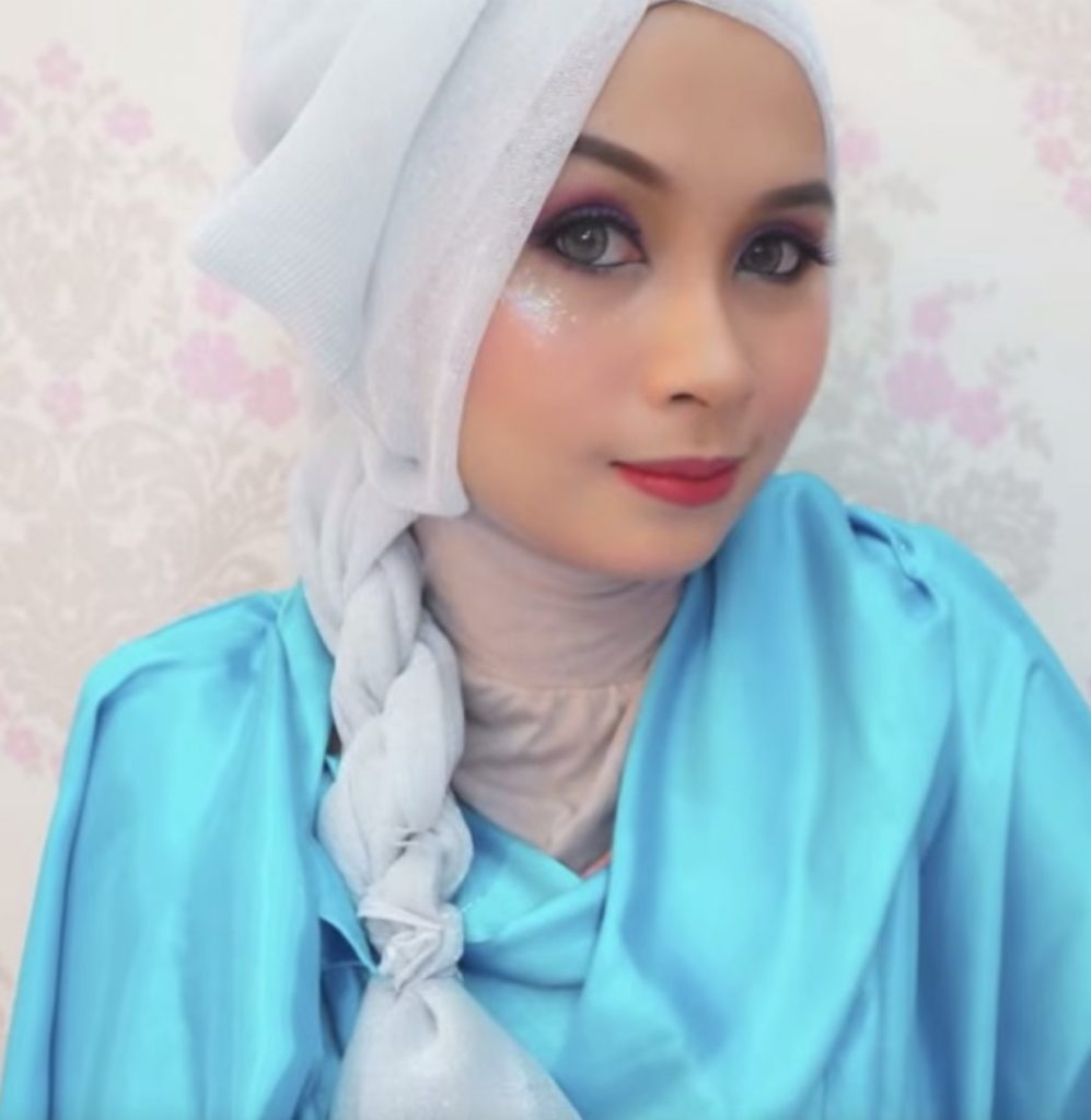 Hijab style Halloween - Look 6, Queen Elsa