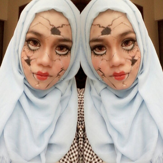 Hijab style Halloween - Look 9, Déguisement avec Hijab et maquillage pour ressembler à Shattered Doll