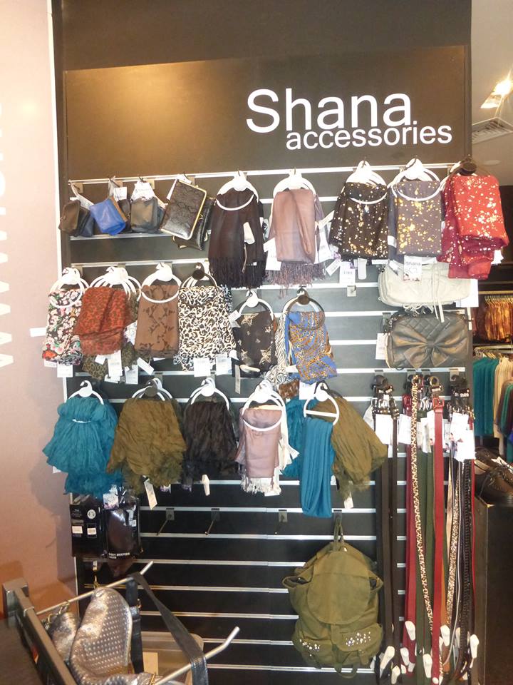 Boutique Shana accessories