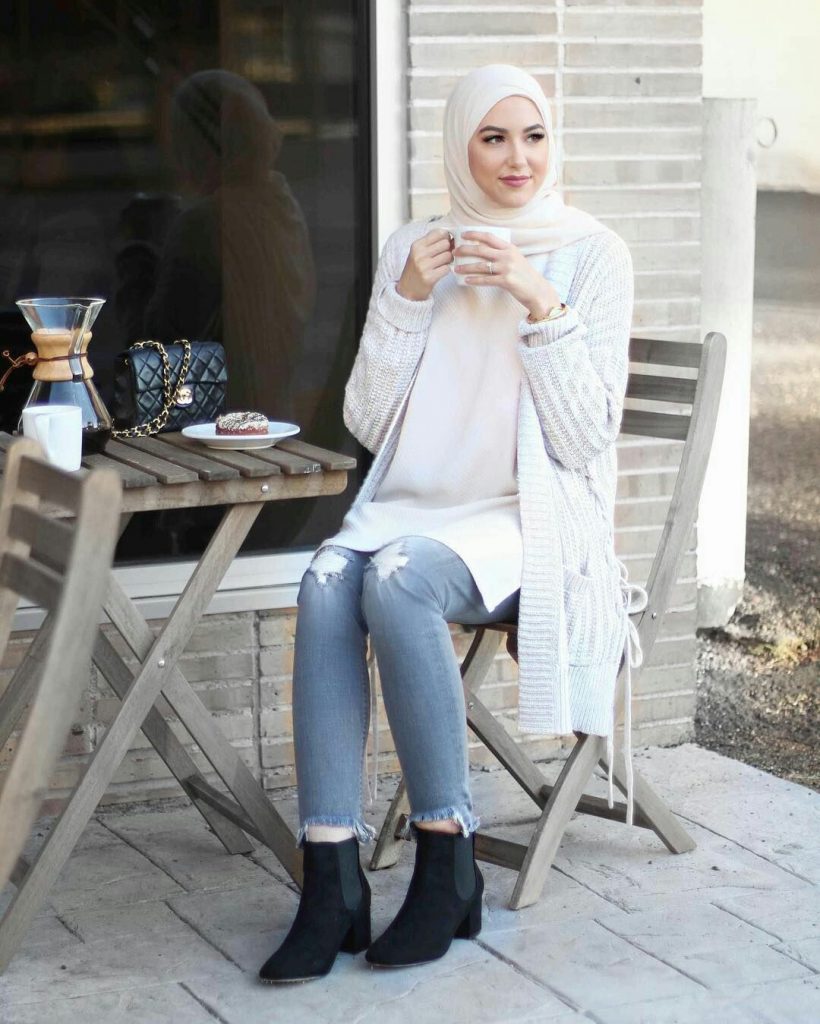 withloveleena outfeet de la blogueuse Leena Asad