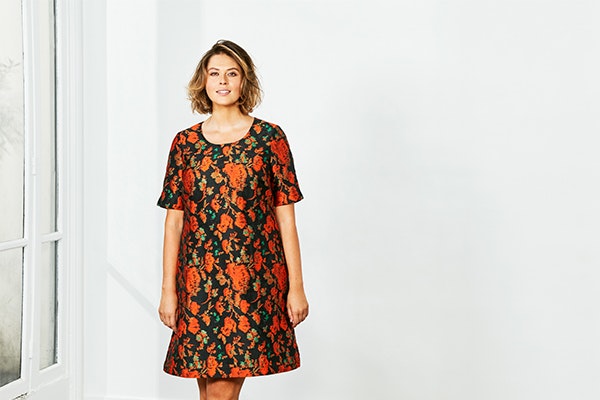 Quelle-forme-de-robe-pour-cacher-son-ventre - Flashmode Magazine | Magazine de mode et style de 