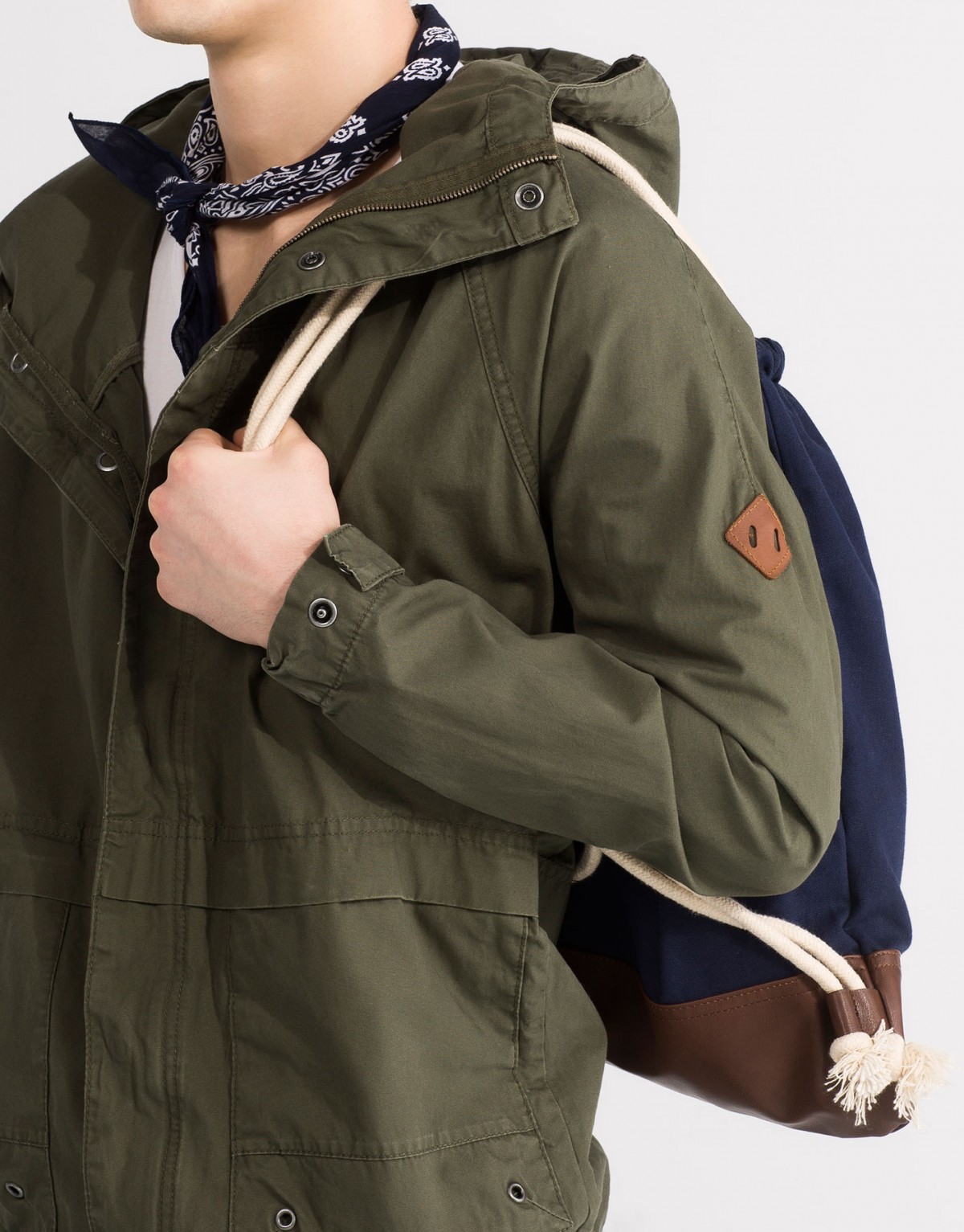 Pull and Bear Printempsété 2016 14 pièces à shopper