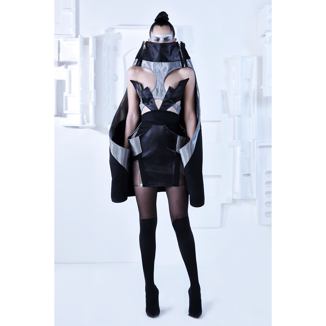 ▪️DESIGNER: @assaadworld ▪️THEME: Cyborg Couture ▪️For the 4th edition of @byfdcofficial by @lipsmanagement ▪️ ABC Verdun Gardens 