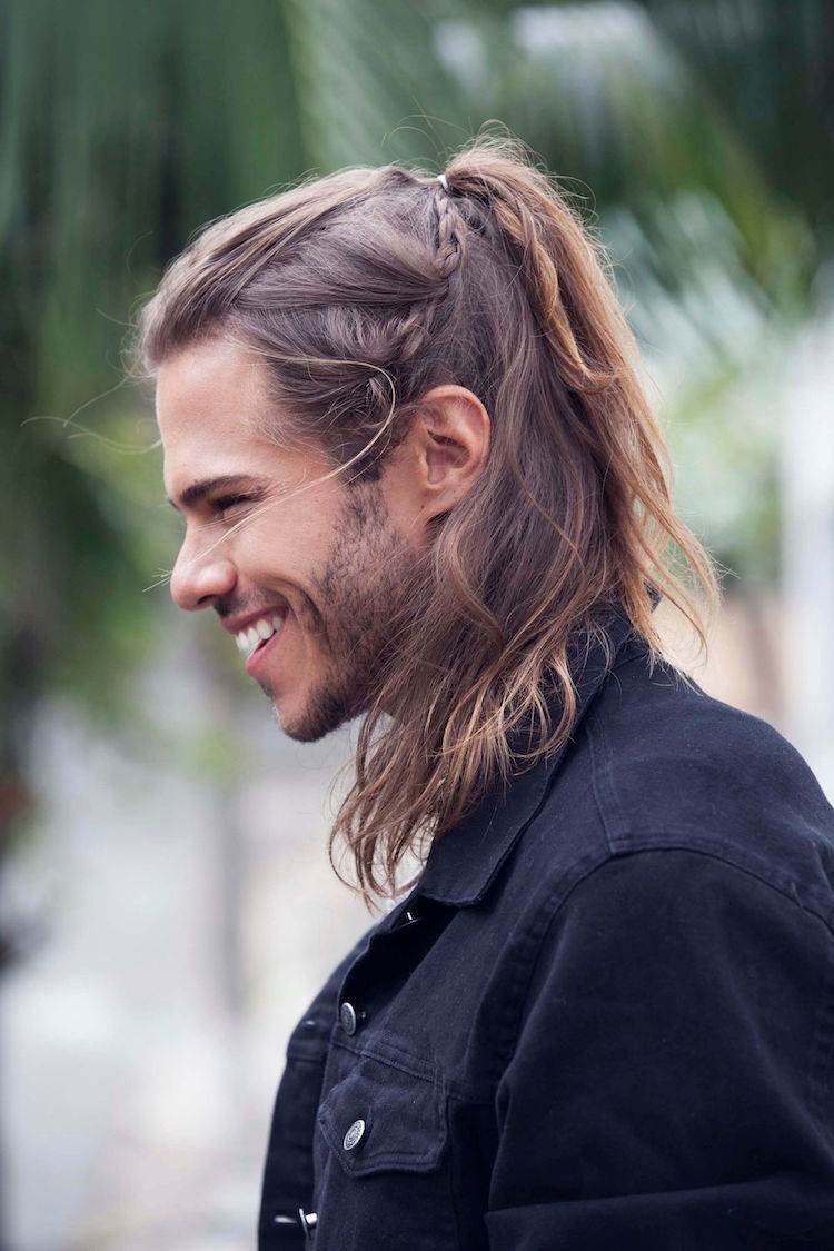 cheveux long homme man ponytail