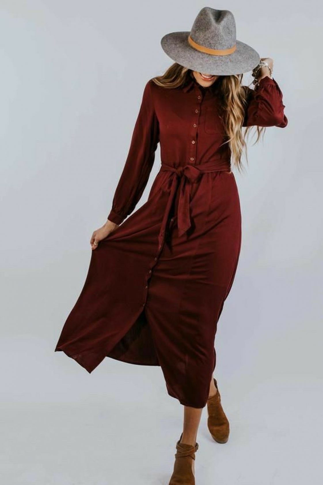 chaussure avec robe bordeaux